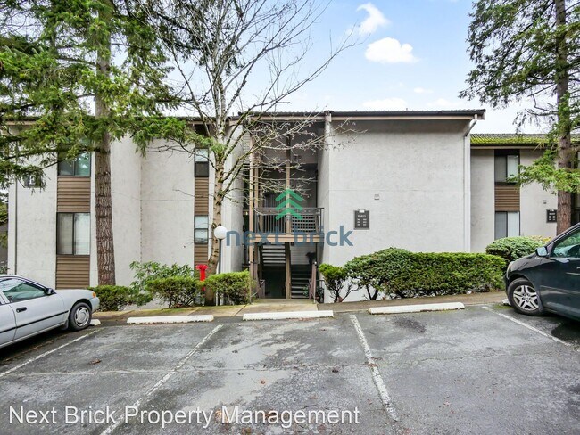 Building Photo - 2 br, 2 bath Condo - 10415 NE 32nd Pl Apt ...