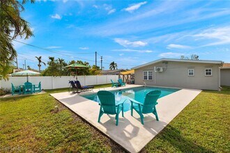 Building Photo - 1238 Forsyth Dr Building Photo - 1238 Forsyth Dr