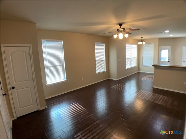 Building Photo - 1140 Brown Rock Dr