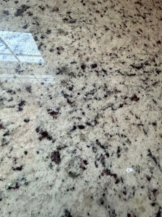 Granit counters Kitchen - 61 Cooper St