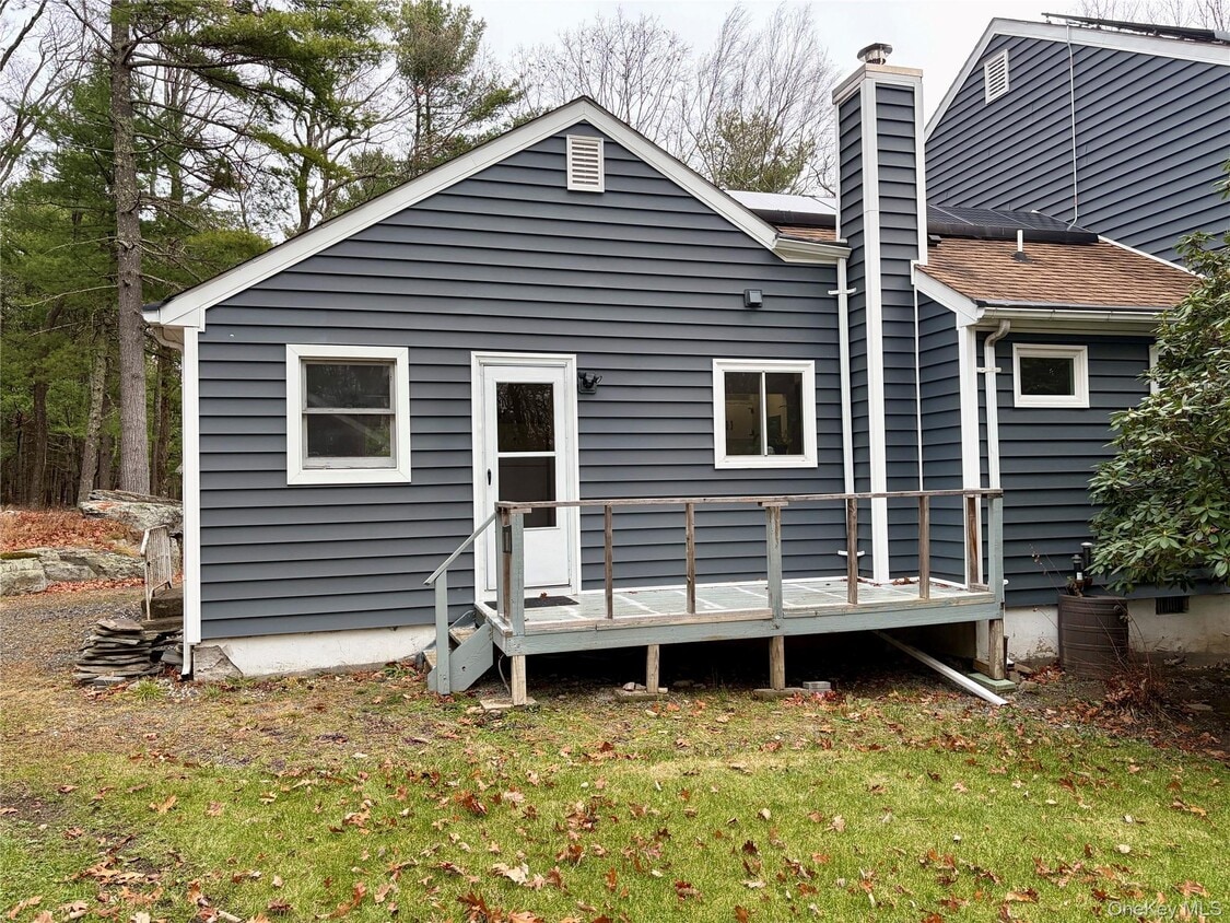 Primary Photo - 44 Gregory Rd