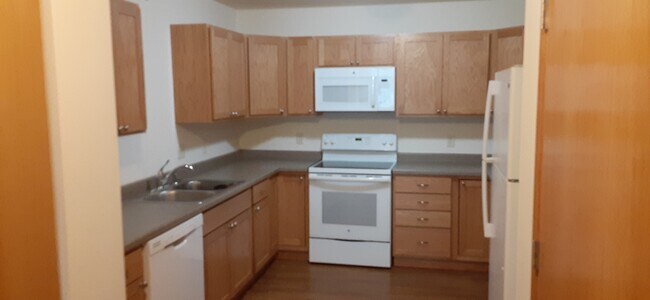 Building Photo - 1406 N 51st St