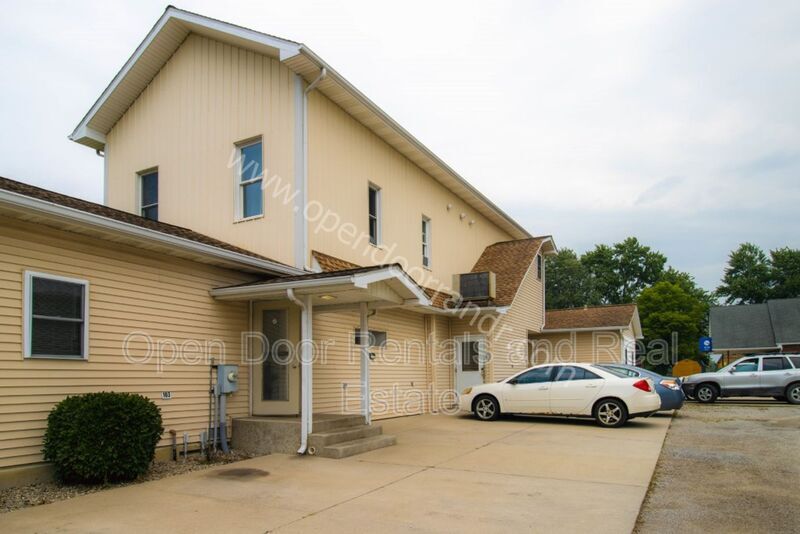 Primary Photo - 255 S Wayne St