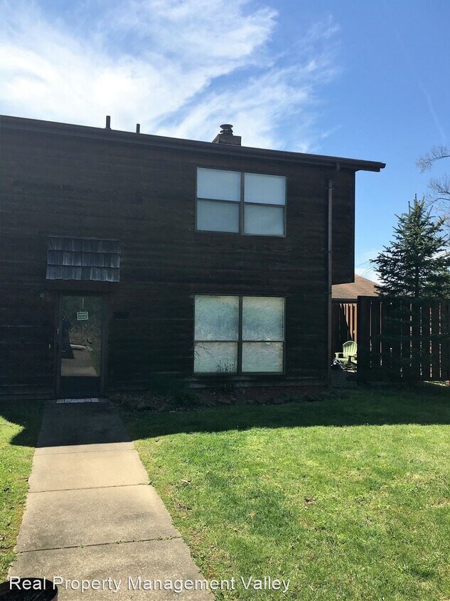 Foto principal - 3 br, 3 bath House - 202 Hunters Ridge