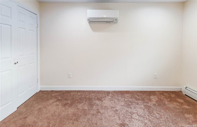 Foto del edificio - 128-42 Inwood St