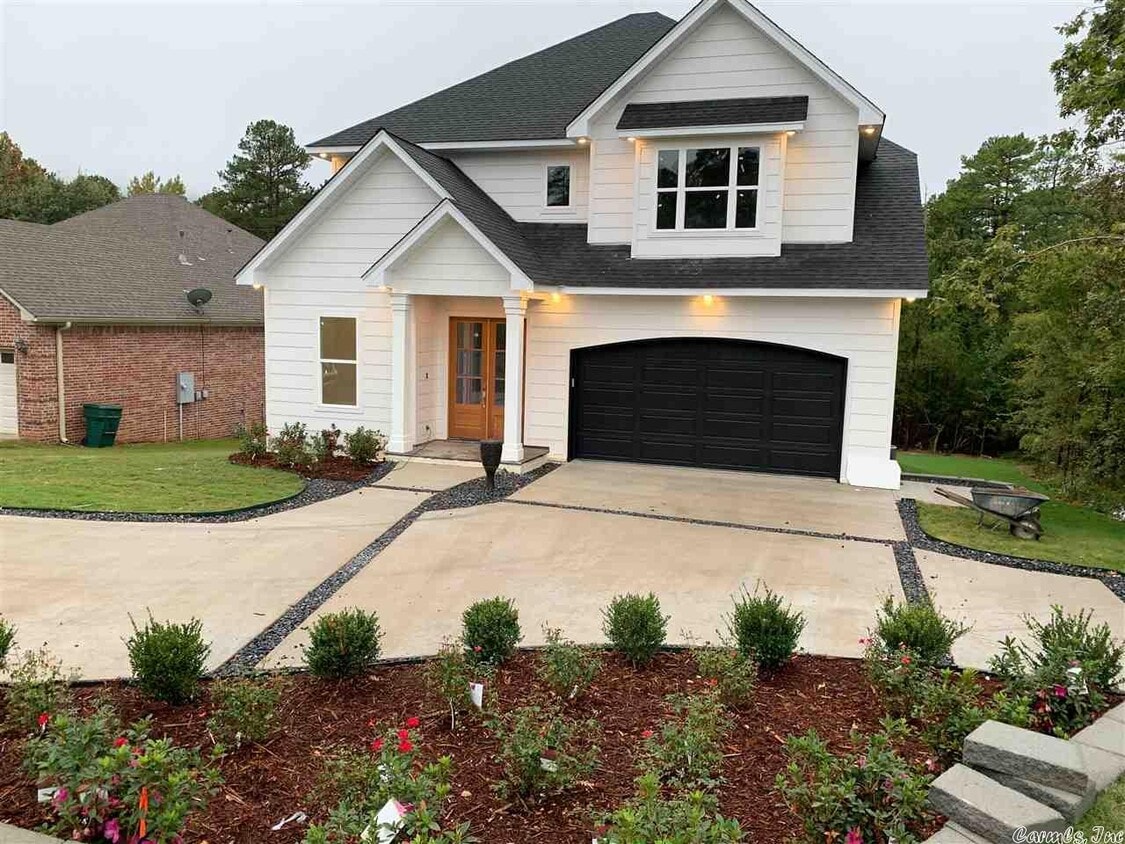 Primary Photo - 21311 Chalamont Dr