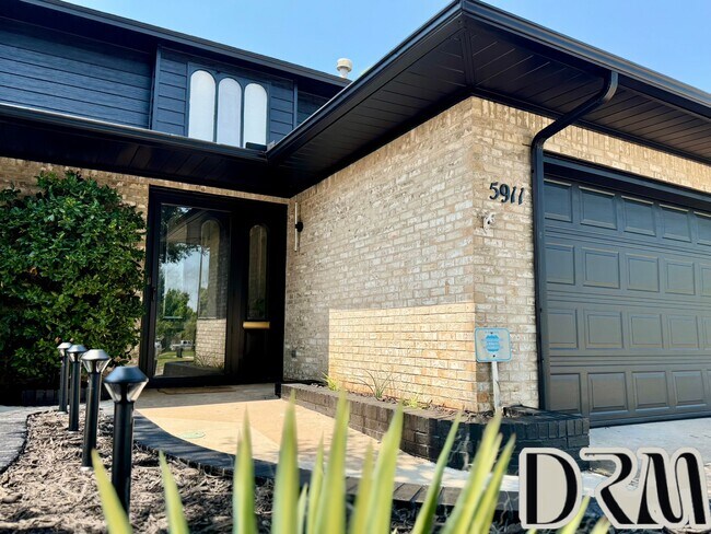 Foto del edificio - 5911 N Ross Ave