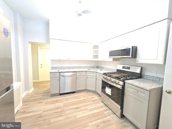 Foto del edificio - 1726 N Lindenwood St