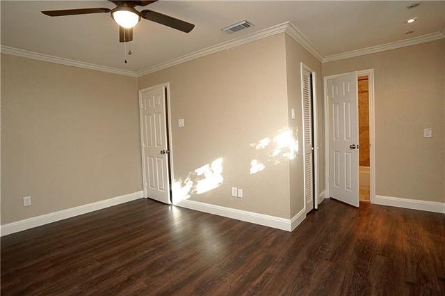 Building Photo - 707 Sceptre Cir