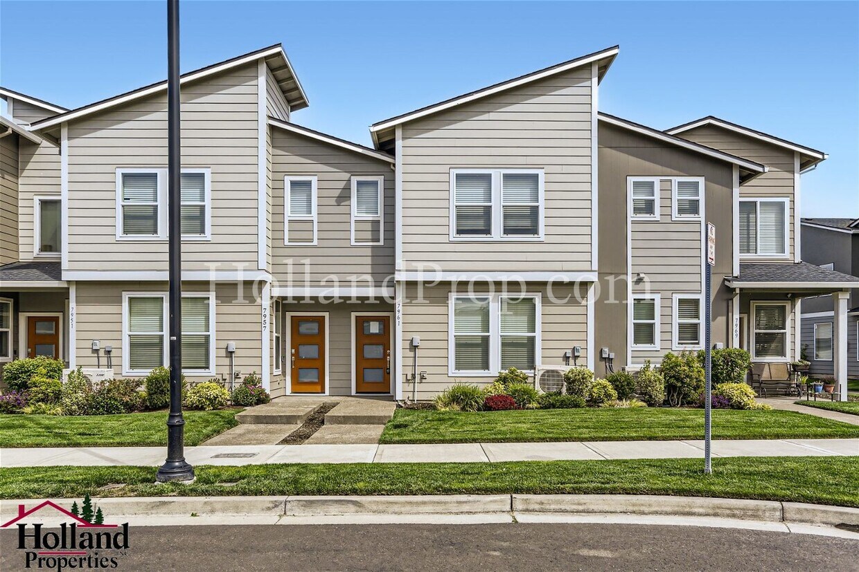 7961 SE Engelmann St, Hillsboro, OR 97123 Townhome Rentals in