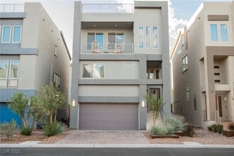 Building Photo - 8081 Misty Canyon Ave