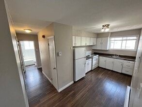 Building Photo - 34 Verdun St