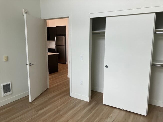 Building Photo - Solace