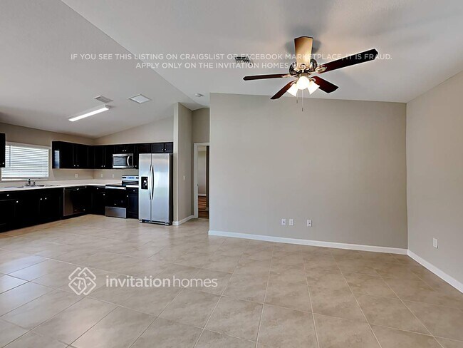 Foto del edificio - 1421 SW Hibiscus St