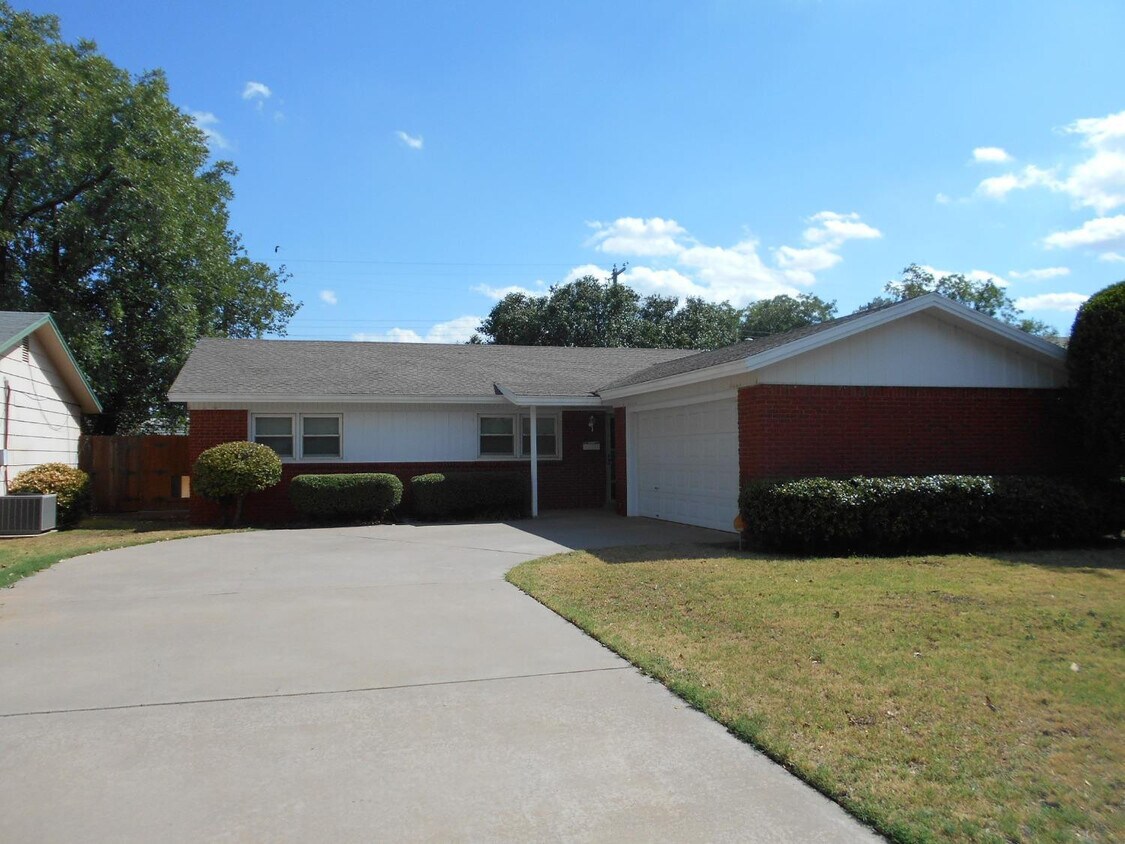 Foto principal - 4701 46th Street