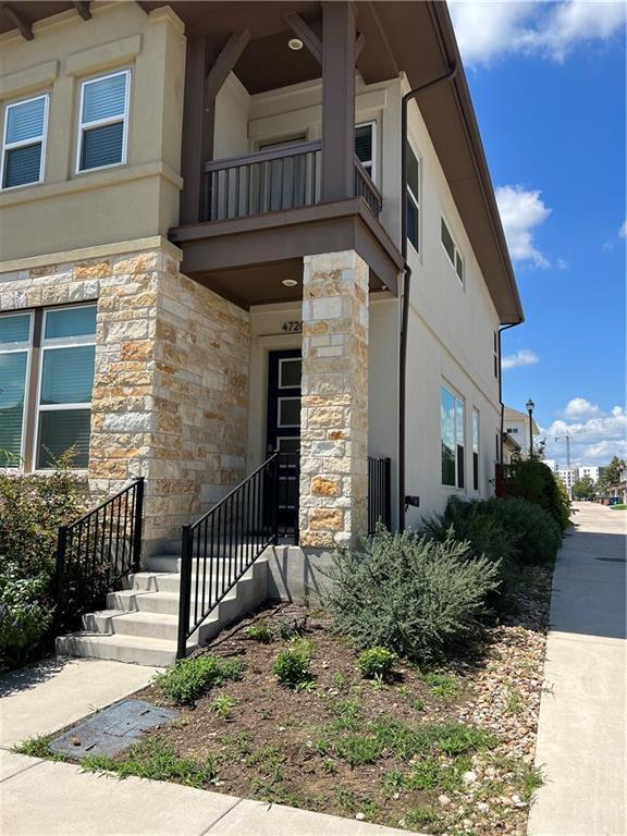 Building Photo - 4726 Vaughan St