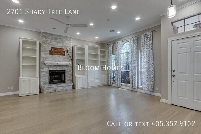 Foto del edificio - 2701 Shady Tree Ln