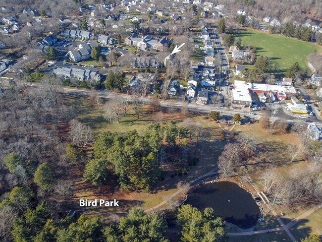 Foto del edificio - 24 Washington Green