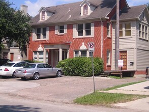 Building Photo - 2038 Lexington St
