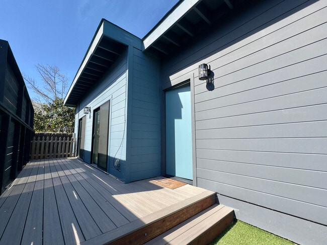 Building Photo - 1038 62nd St