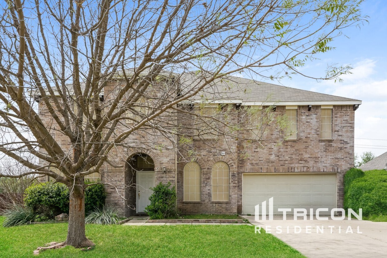 Primary Photo - 9901 Chrysalis Dr