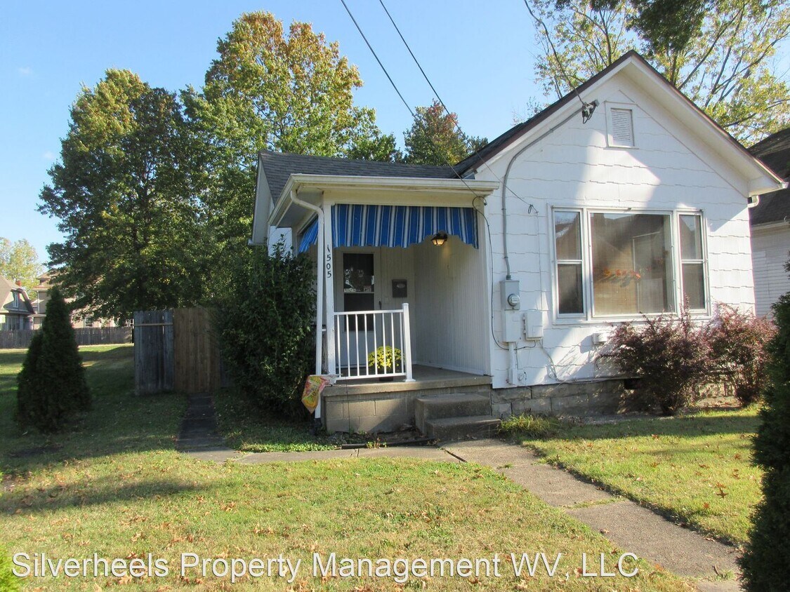 2 br, 1 bath House 1505 19th Street House Rental in Parkersburg, WV