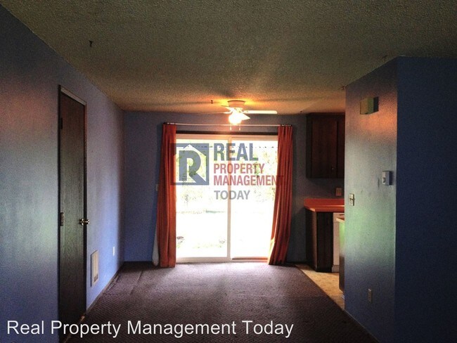 Foto del edificio - 17006-17008 8th Ave Ct E