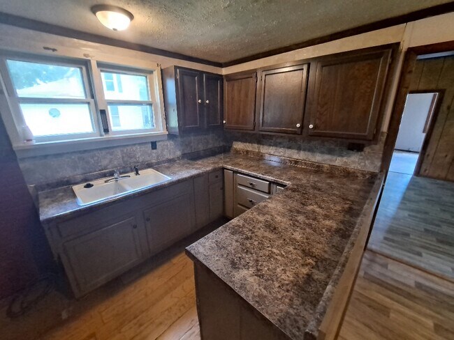 Foto del edificio - 503 E Indiana Ave