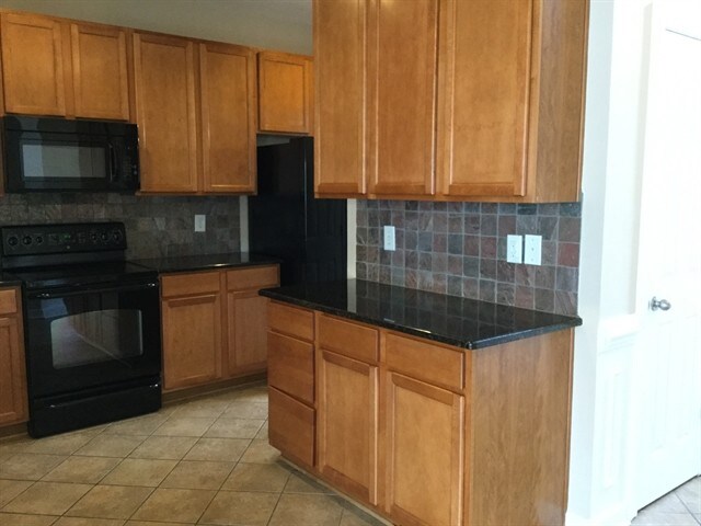 Foto del edificio - 456 Clearwater Dr