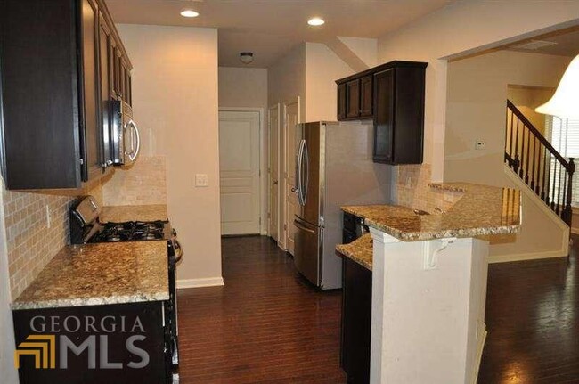 Foto del edificio - 6185 Crested Moss Dr