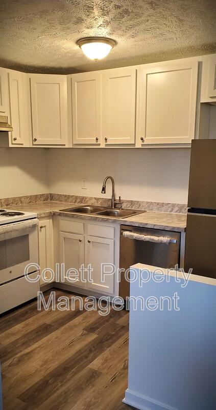 Foto del edificio - 15212 Maple Park Dr