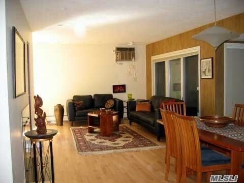 Foto del edificio - 26 Sycamore Ln