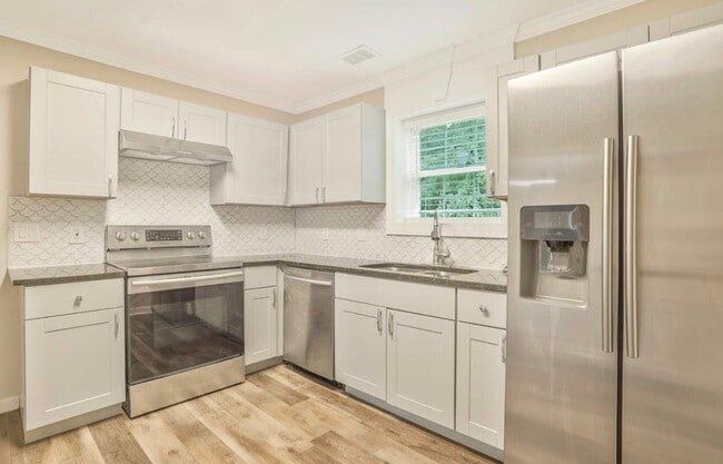 Foto del edificio - 4009 Melvin Dr SW