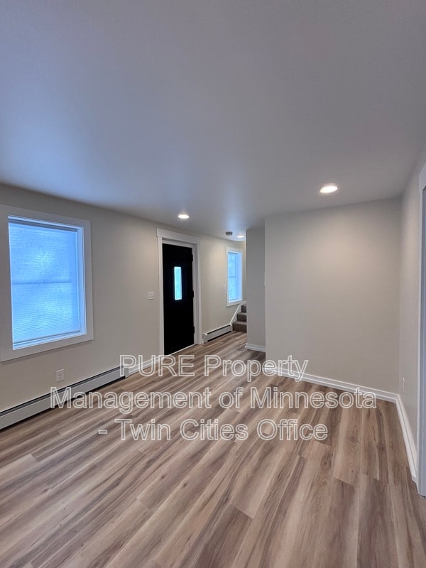 Building Photo - 3636 Quebec Ave S