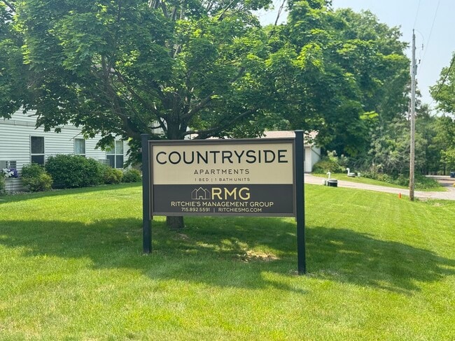 Building Photo - Countryside Apartments