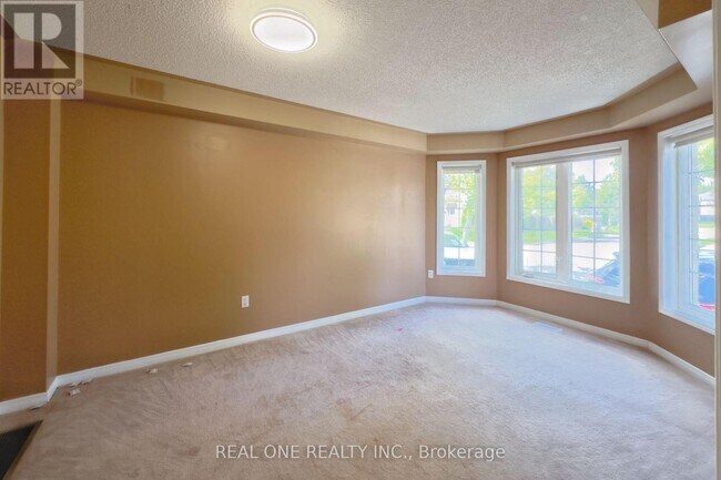 Building Photo - 191 Flagstone Way