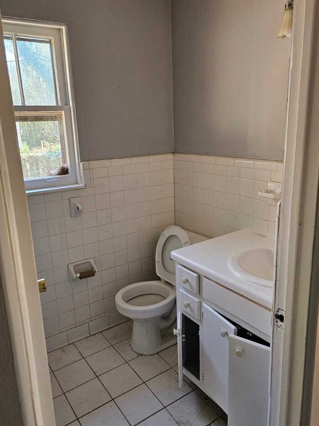 Building Photo - 989 Curry Pl