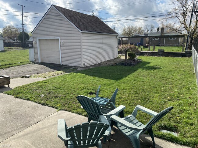 Building Photo - 2 br, 1 bath House - 13346 Toepfer Road