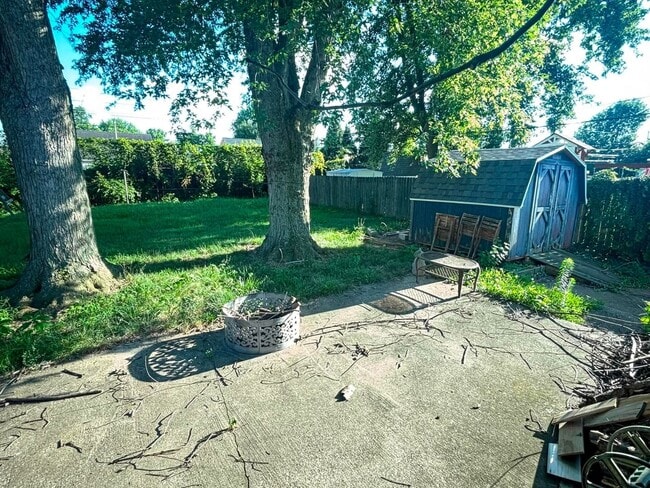 Building Photo - 3 bed 1 bath