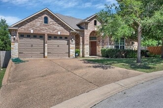 Building Photo - 203 Raindance Cove