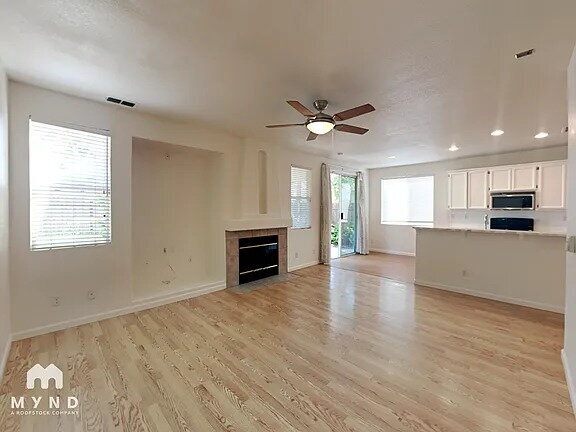 Building Photo - 2742 Chateau Montelena Way