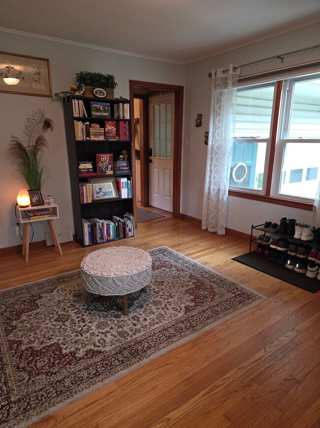 Foto del edificio - 8 Willow Ln