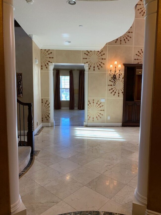 Building Photo - Boat Dock Home | Gated Community | Oxnard ...