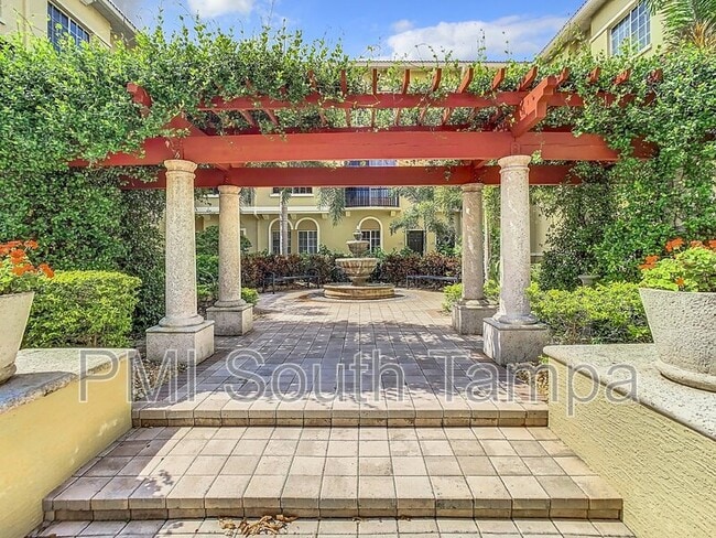 Foto del edificio - 5220 Beach Breeze Ct