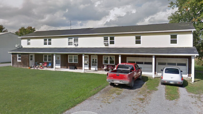 Foto del edificio - Salem 12646-52 on Sharon Lynn