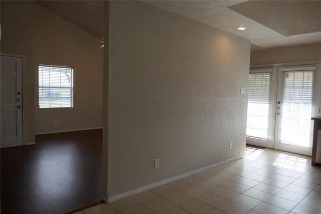 Building Photo - 2008 Meadfoot Rd