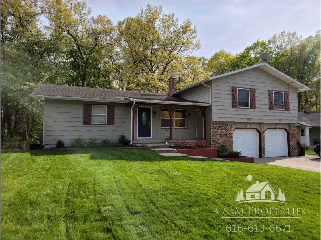 5809 Christie Ave SE, Kentwood, MI 49508 House Rental in Kentwood, MI