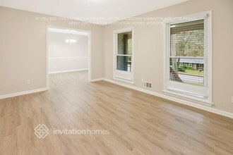 Building Photo - 3570 Greentree Farms Dr