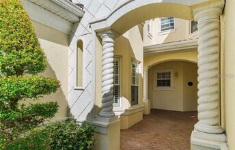 Building Photo - 1604 Triano Cir