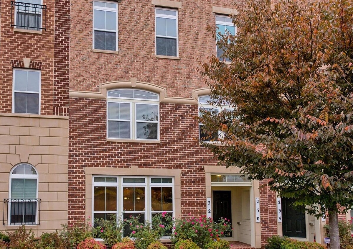 Photo - 228 Urban Ave (Gaithersburg, MD)